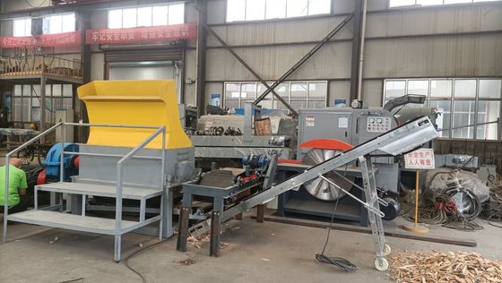 Shredding Wood Pallet Machine 37KW Wooden Pallet Crusher