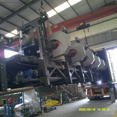 Multi-head Horizontal Resaws with 2 to 300mm Sawing Height and 700mm Saw Wheel Diameter