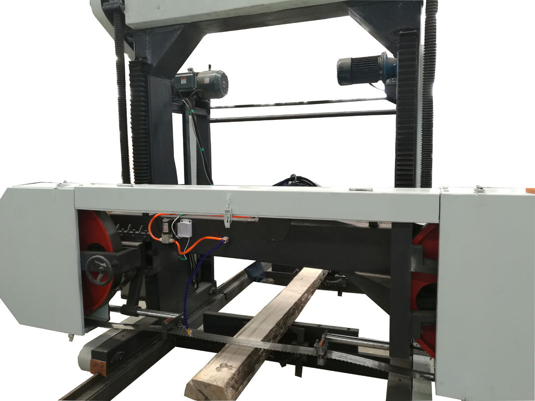 Sawmill portable bandsaw mill/portable saw machines diesel /wood slab cutting machine